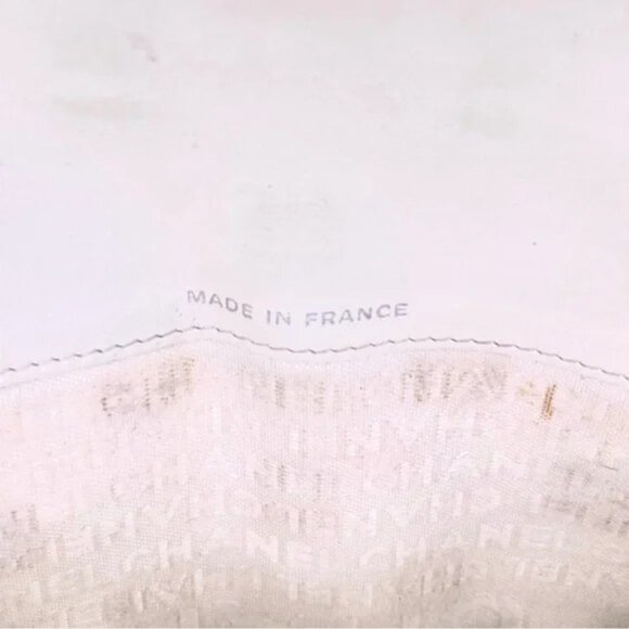 SOLD**SOLDChanel Icon Series - Precious Symbols CC - Metallic Gold Bifold Wallet - Picture 15 of 15